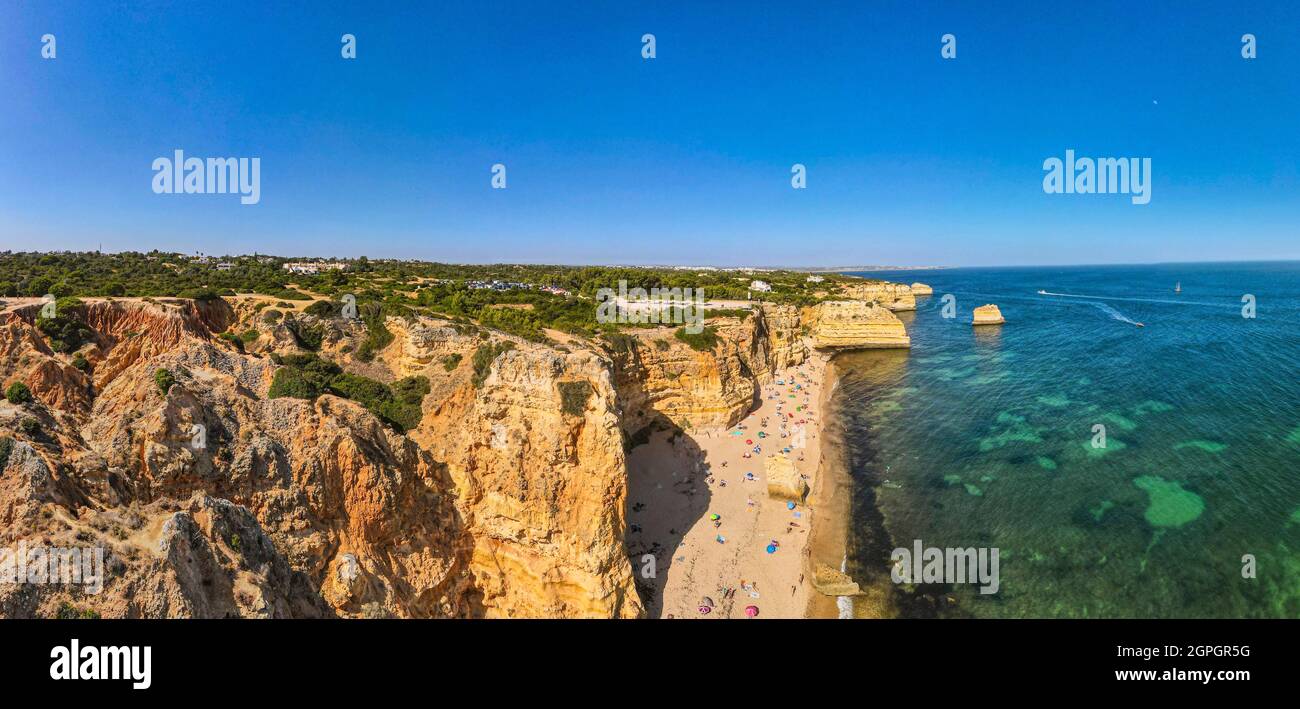 Portogallo, Algarve, Praia da Marinha (vista aerea) Foto Stock