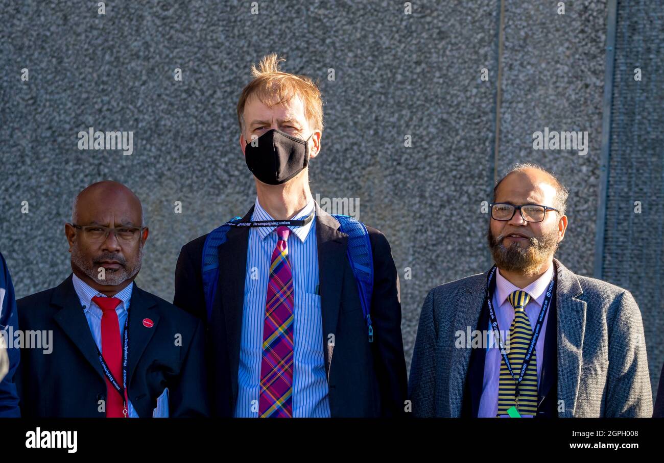 Brighton, Sussex, Regno Unito. 29 settembre 2021. Stephen Timms MP per East Ham si unisce ad altri delegati e membri del partito alla conferenza del partito laburista. Credit: Newspics UK South/Alamy Live News Foto Stock