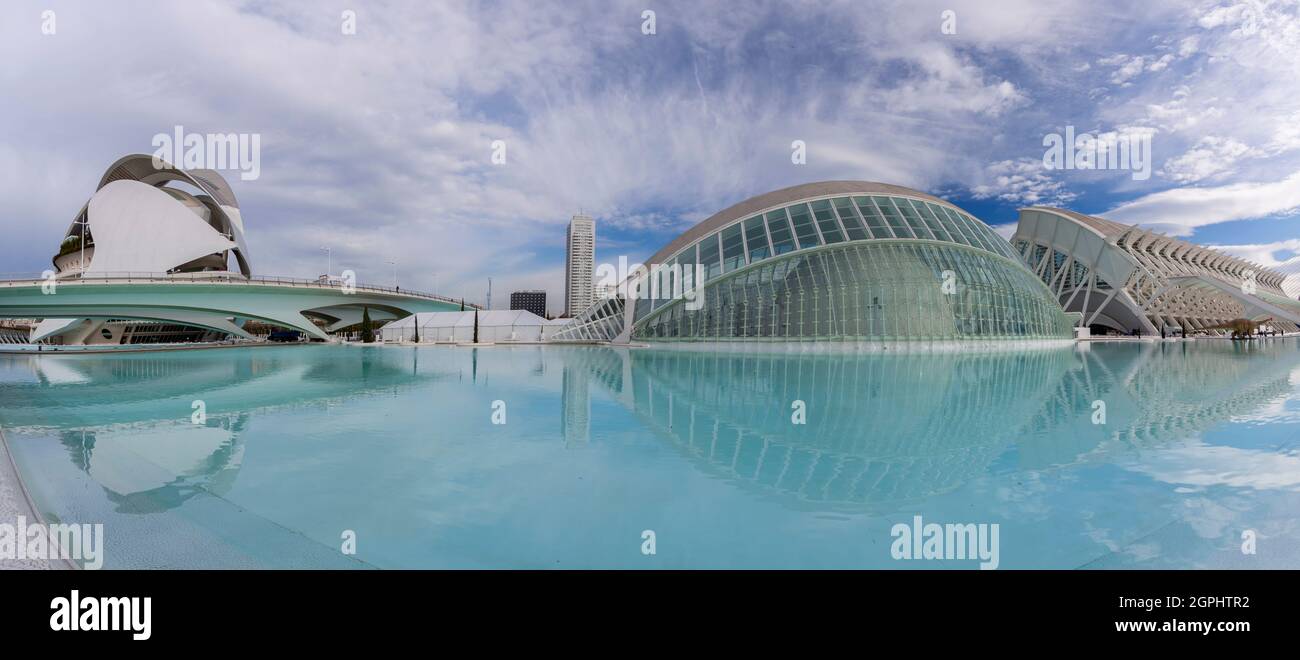 Città delle Arti e delle scienze o Ciudad de las Artes y las Ciencias, Valencia, Comunidad Valenciana, Spagna Foto Stock