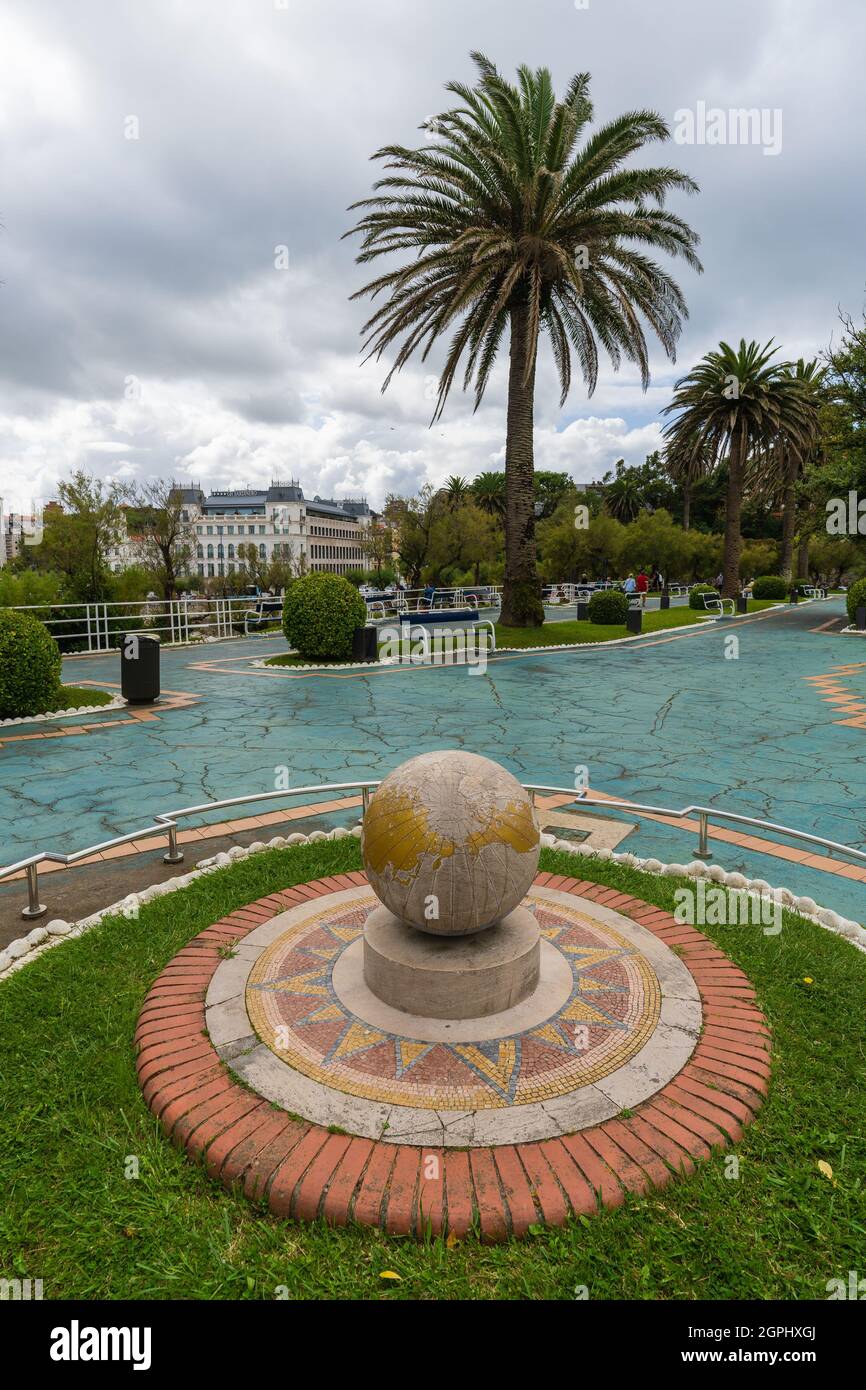 Giardini nel quartiere El Sardinero a Santander, Cantabria, Spagna. Foto Stock