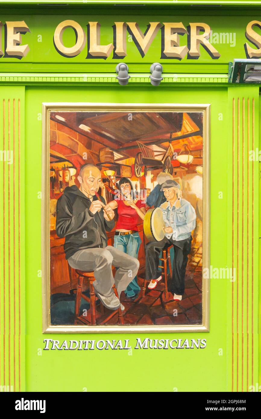 Musica tradizionale pannello d'arte fuori Oliver St.John Gogarty's Bar, Anglesea Street, Temple Bar, Dublino, Repubblica d'Irlanda Foto Stock