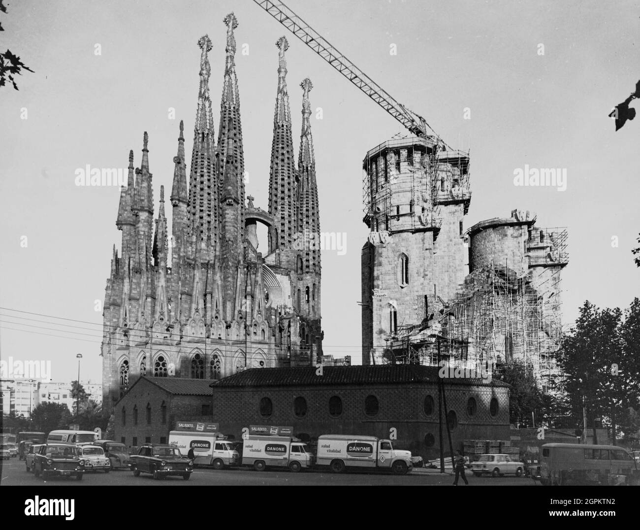 Sagrada Familia (facciata della Passione in costruzione), 1970. Autore: ANTONI GAUDI. Foto Stock