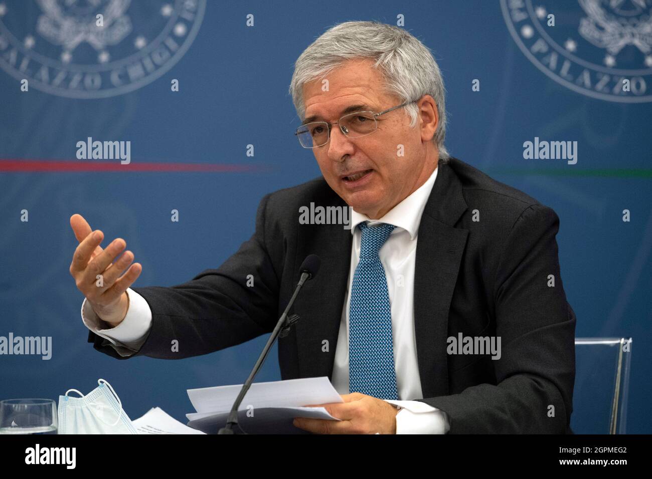 Roma, Italia. 29 settembre 2021. Il Ministro dell'Economia Daniele Franco in conferenza stampa dopo il gabinetto del Ministro.Roma (Italia), 29 settembre 2021 Foto Samantha Zucchi Insidefoto Credit: Insidefoto srl/Alamy Live News Foto Stock