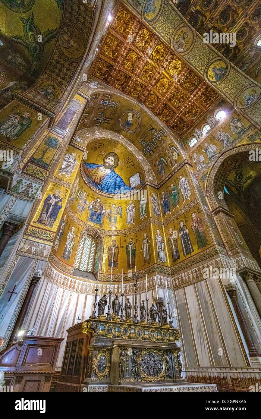 Interno della Cattedrale di Monreale. Sicilia. Foto Stock