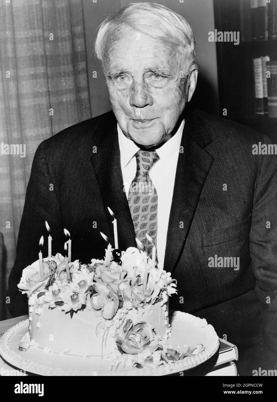 ROBERT FROST (1874-1963) poeta americano in occasione del suo 85° compleanno nel 1959 Foto Stock