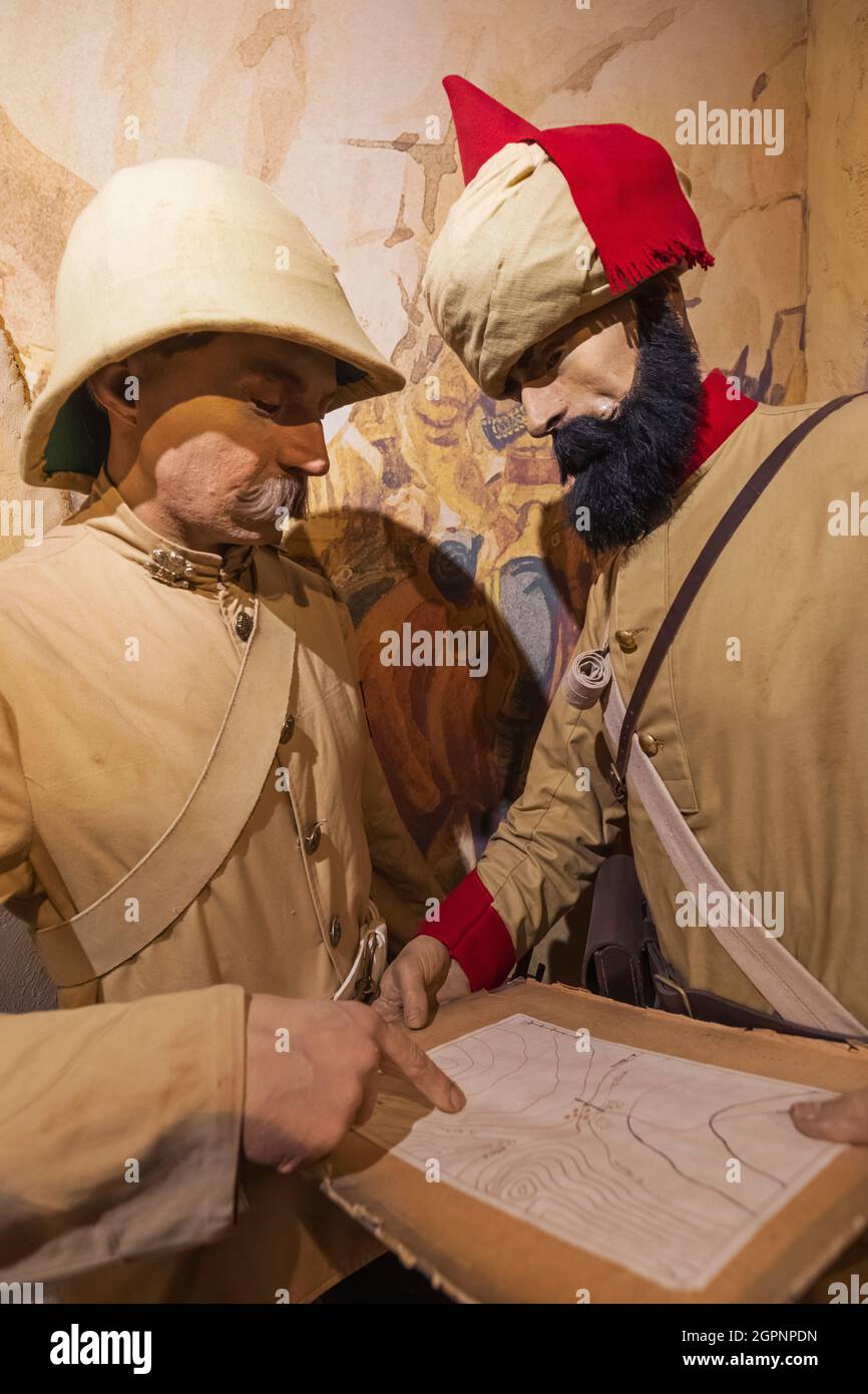 Inghilterra, Winchester, i musei del quartiere militare di Winchester, il Museo degli Hussars reali del Re, mostra di un caporale dei 10 Hussars che studiano Foto Stock