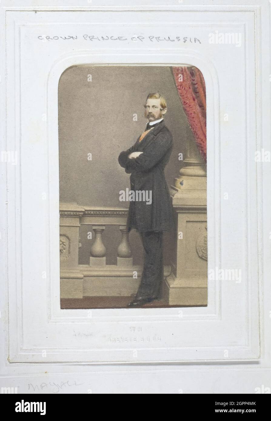 Il principe ereditario di Prussia, 1860-69. [Ritratto del futuro Federico III, imperatore tedesco]. Stampa albume con colorazione applicata. Foto Stock