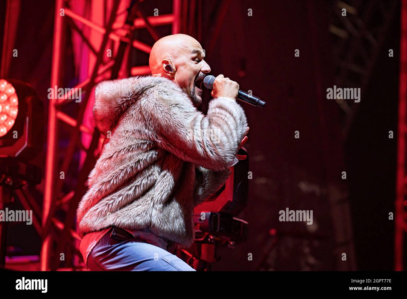 Manchester, Regno Unito. 4 settembre 2021. Manchester band James headline Day 1 di NBHD Weekender al posto di Ian Brown 2021-09-04. Credito: Gary Mather/Ala Foto Stock