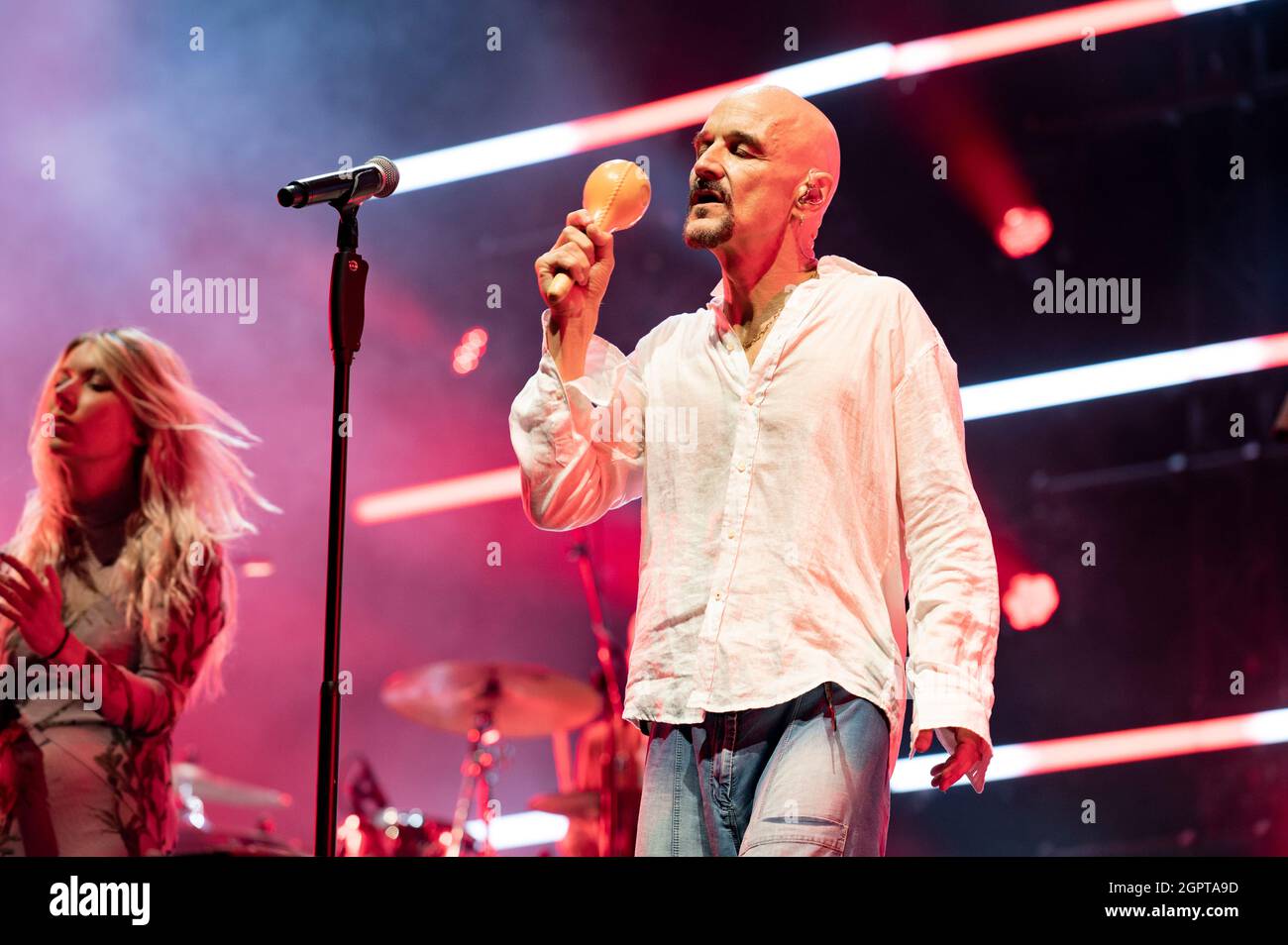 Manchester, Regno Unito. 4 settembre 2021. Manchester band James headline Day 1 di NBHD Weekender al posto di Ian Brown 2021-09-04. Credito: Gary Mather/Ala Foto Stock