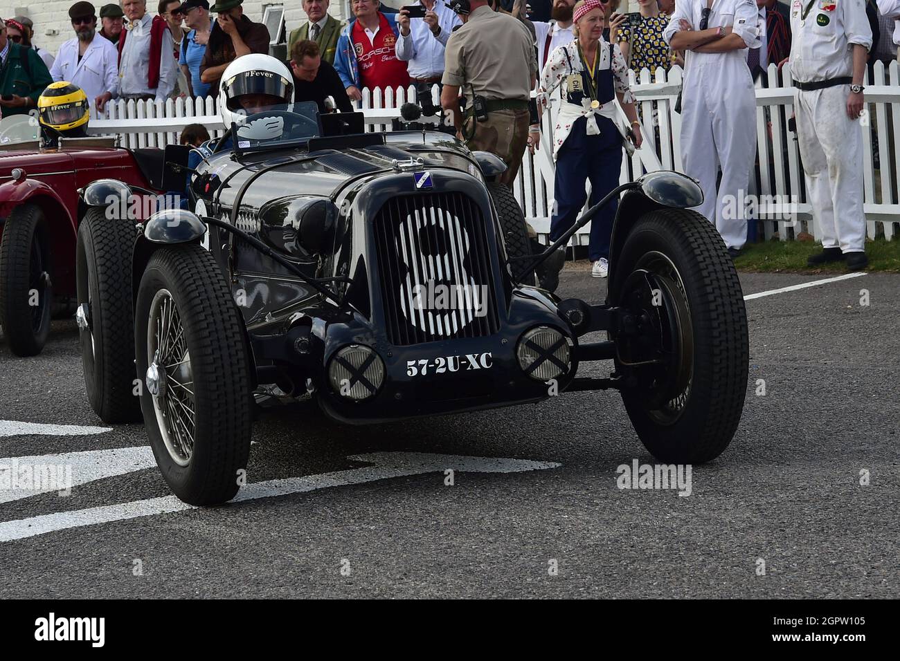 Richard Black, Marcus Black, Simon Diffey, Talbot-Lago T23, Trofeo Brooklands, Una corsa di due piloti purosangue per veicoli post vintage, Go Foto Stock