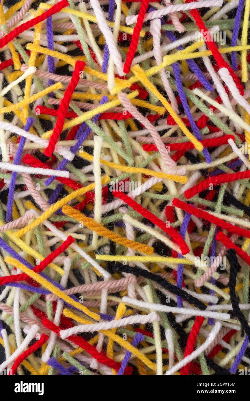 corde di filo di tappeto astratto, texture di fondo colorato senza cuciture, primo piano della carta da parati Foto Stock
