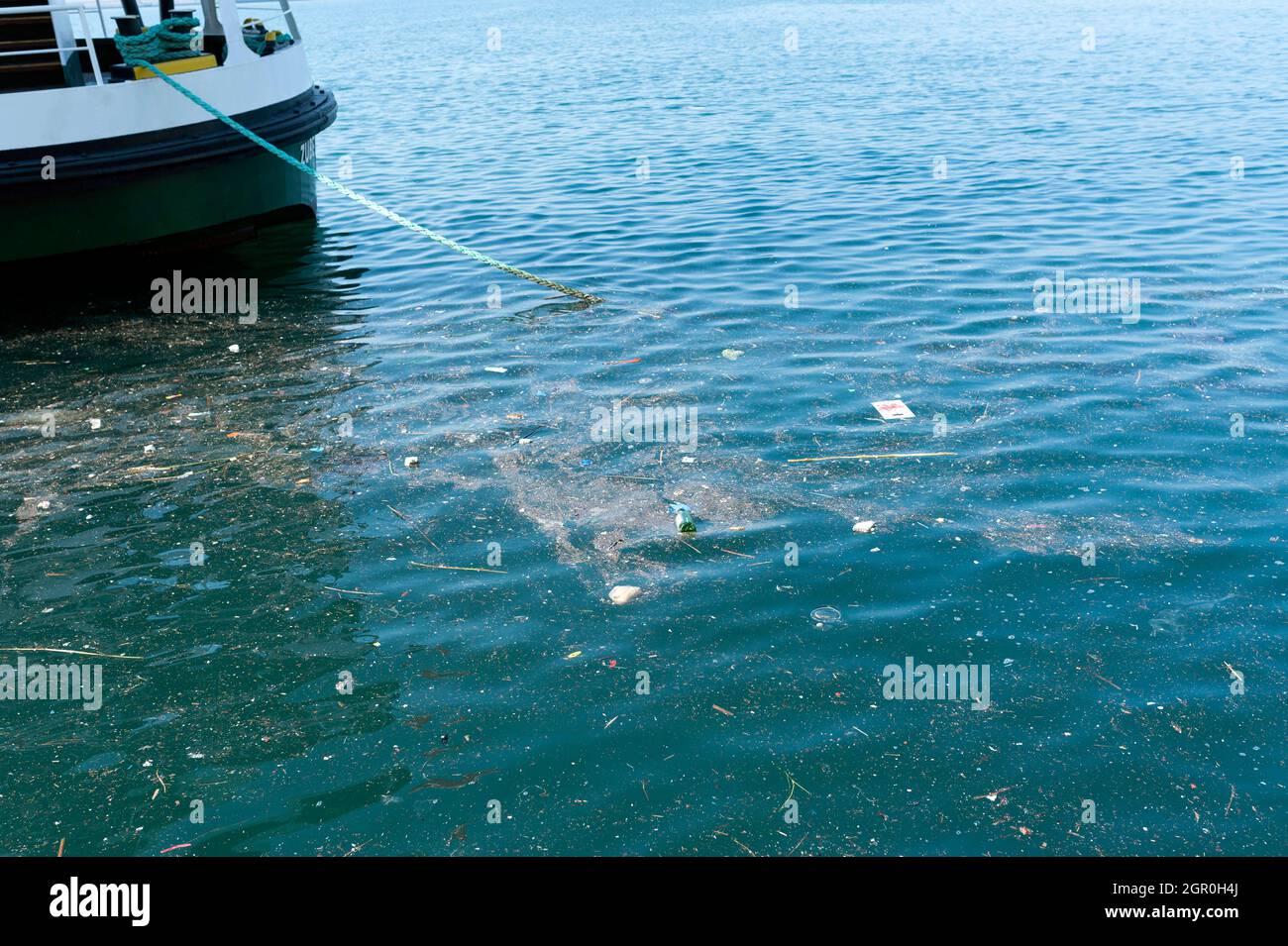 Disastri ambientali, inquinamento marino, mare sporco Foto Stock