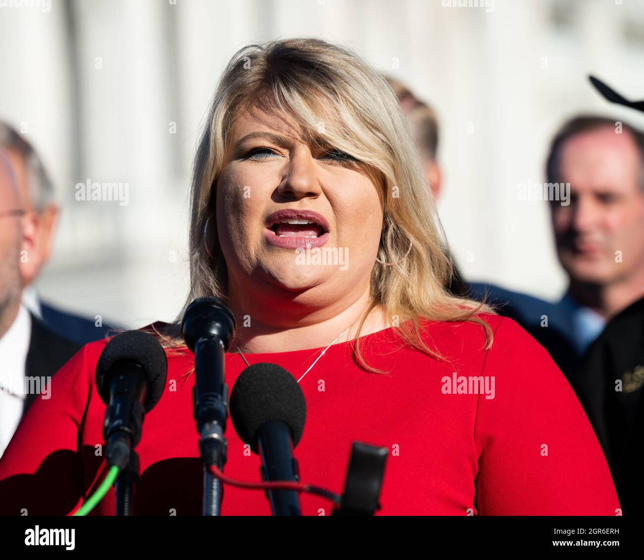 Washington, Stati Uniti. 30 settembre 2021. Il rappresentante degli Stati Uniti Kat Cammack (R-FL) parla del confine meridionale in una conferenza stampa organizzata dal Comitato di Studio Repubblicano. Credit: SOPA Images Limited/Alamy Live News Foto Stock