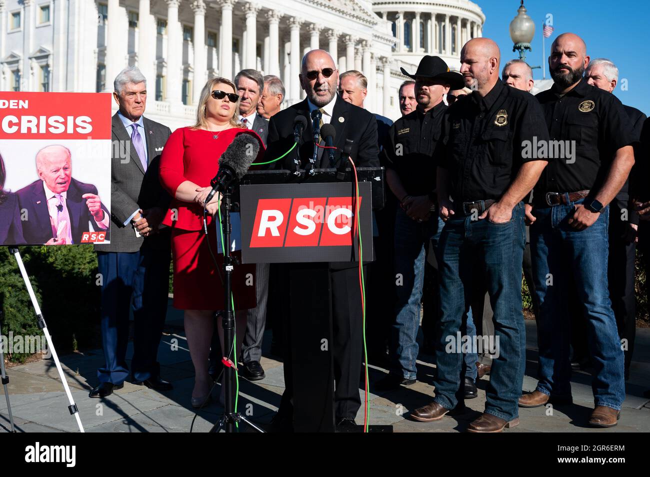 Washington, Stati Uniti. 30 settembre 2021. Il rappresentante degli Stati Uniti Brian Higgins (D-NY) parla del confine meridionale in una conferenza stampa organizzata dal Comitato di Studio Repubblicano. Credit: SOPA Images Limited/Alamy Live News Foto Stock