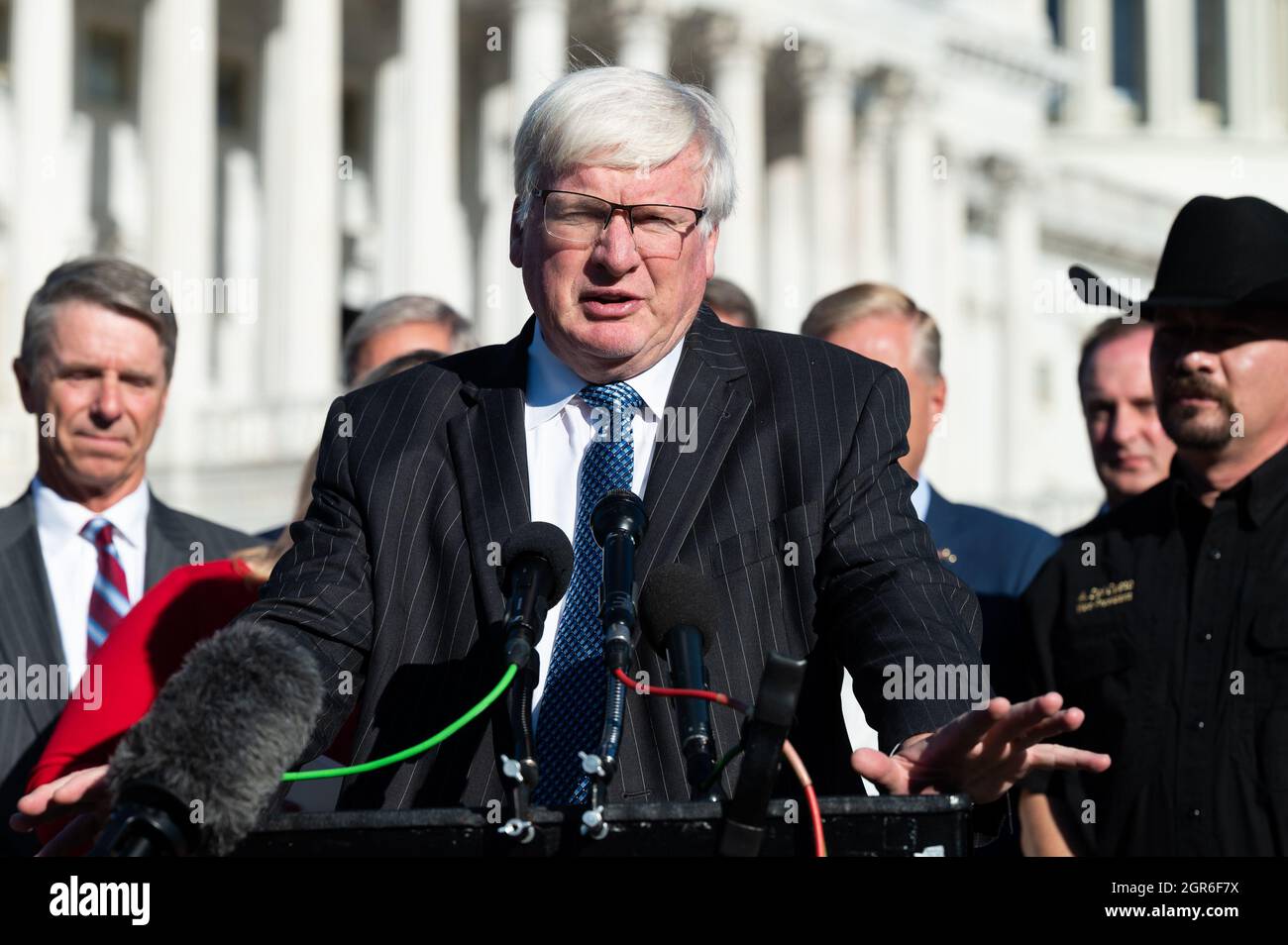 Washington, Stati Uniti. 30 settembre 2021. Il rappresentante degli Stati Uniti Glenn Grothman (R-WI) parla del confine meridionale in una conferenza stampa organizzata dal Comitato di Studio Repubblicano. Credit: SOPA Images Limited/Alamy Live News Foto Stock