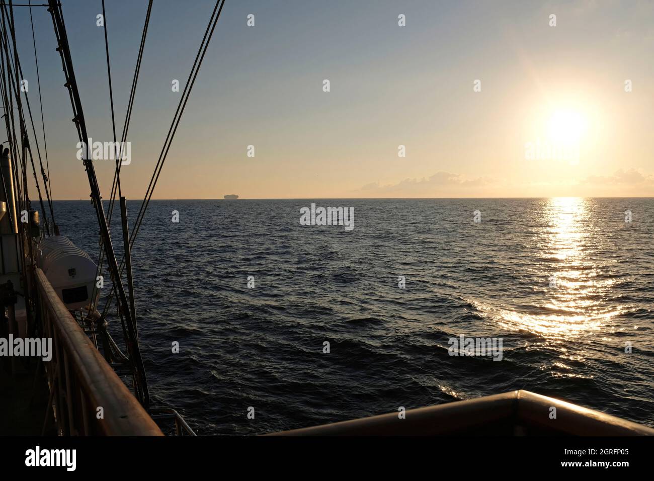 Europa, Mar Baltico, Gulden Leeuw, goletta a tre alberi Foto Stock