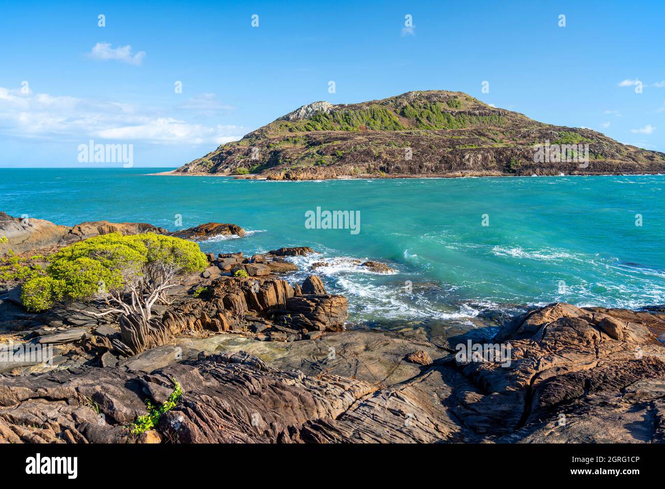 Vista dell'Isola di York e dello stretto di Torres dal percorso a piedi Tip, Penisola di Cape York, lontano Nord Queensland Australia Foto Stock