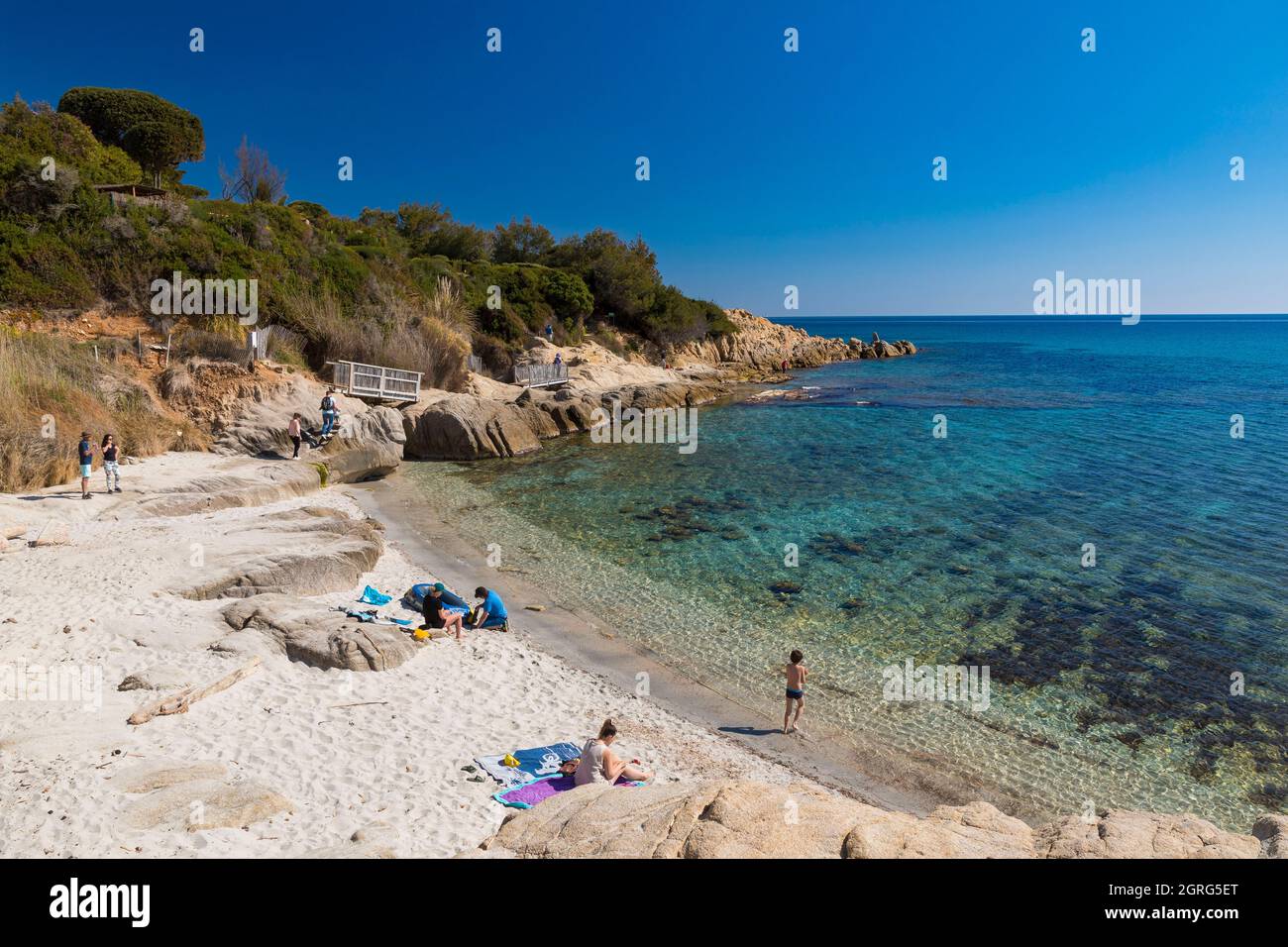 Francia, Var, penisola di Saint Tropez, Ramatuelle, costa della baia di Bonporteau Foto Stock