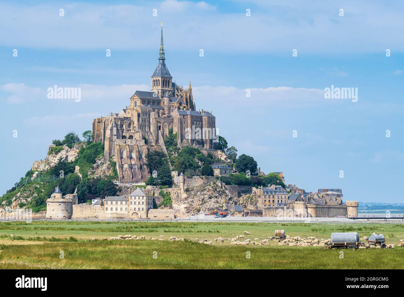 Francia, Manica, le Mont Saint-Michel, Abbazia di Mont Saint-Michel sulla sua isola rocciosa di marea (patrimonio mondiale dell'UNESCO) Foto Stock