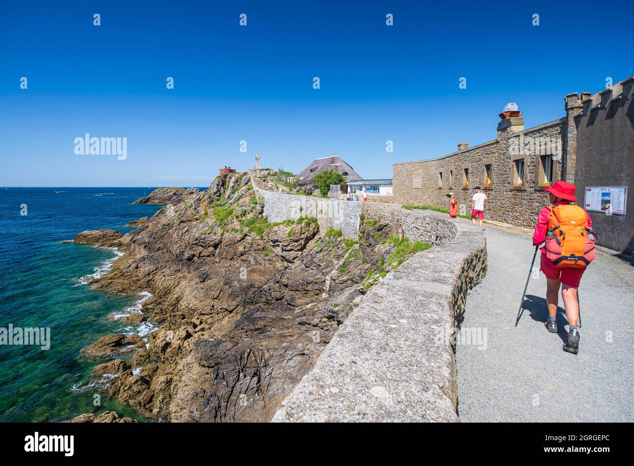 Francia, Ille-et-Vilaine, Saint-Lunaire, Pointe du Décollé, escursione lungo il GR 34 sentiero escursionistico o doganale Foto Stock