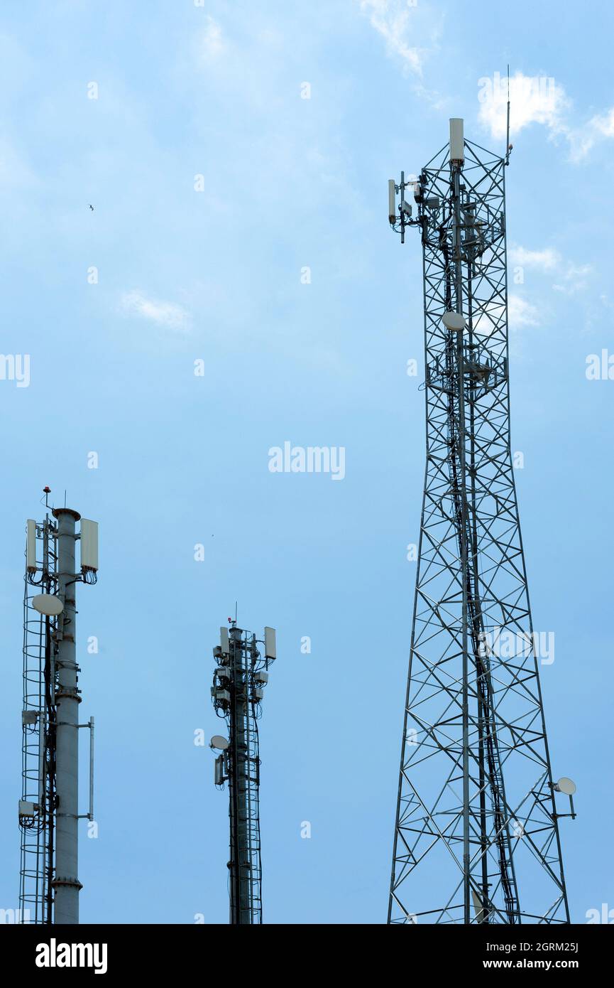 Torre, trasmettitore, antenna, edificio alto, antenna Foto Stock