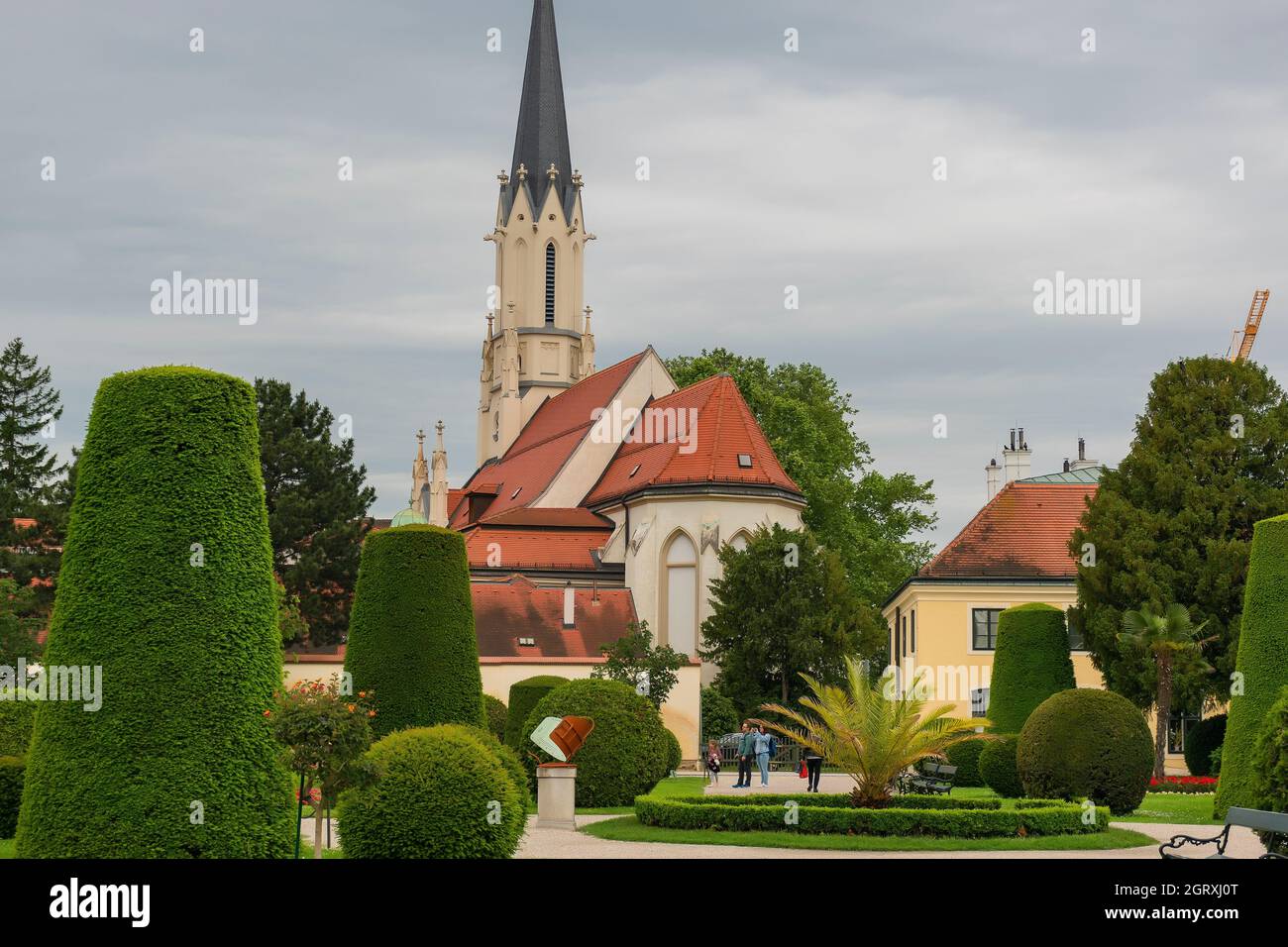 31 maggio 2019 Vienna, Austria - Pfarre Maria Hietzing, parrocchia di fronte ai giardini di Schonbrunn Foto Stock