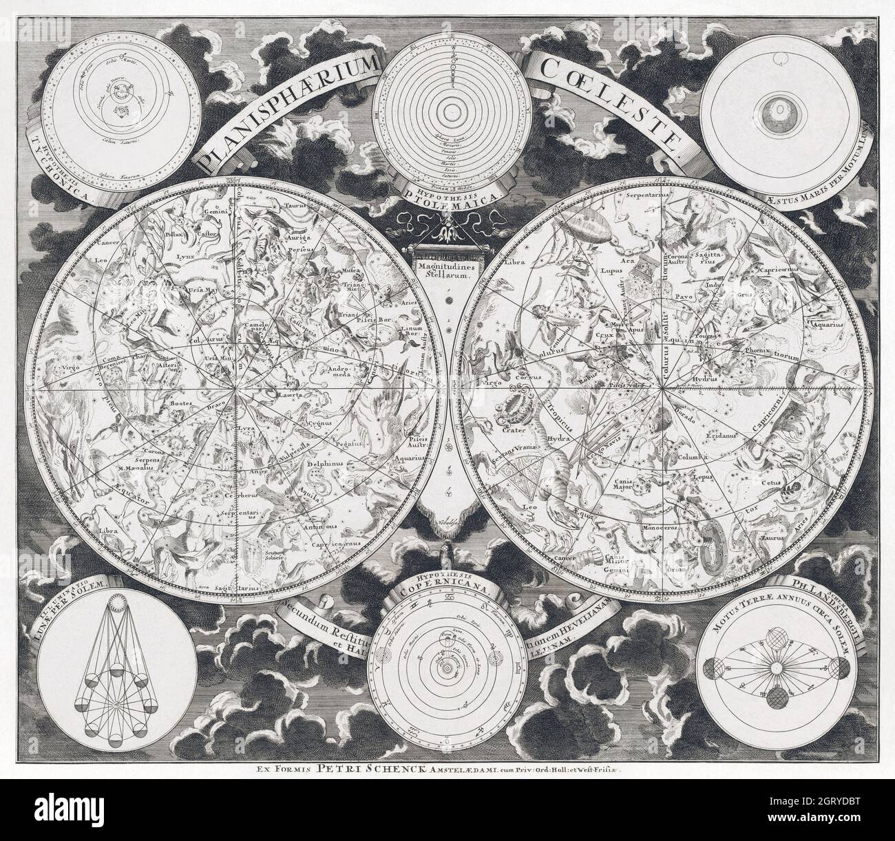 Hemelkaart met de noordelijke en zuidelijke sterrenbeelden (1705) di Pieter Schenk (i). Mappa del mondo. Foto Stock