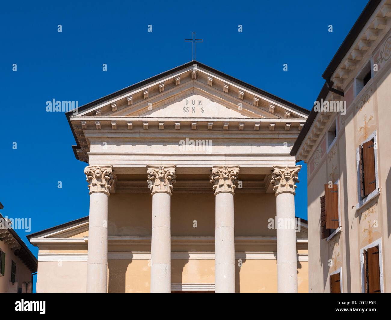 Chiesa Parrocchiale di Bardolino Santi Nicola e Severo o Chiesa parrocchiale dei Santi Nicolò e Severo Foto Stock