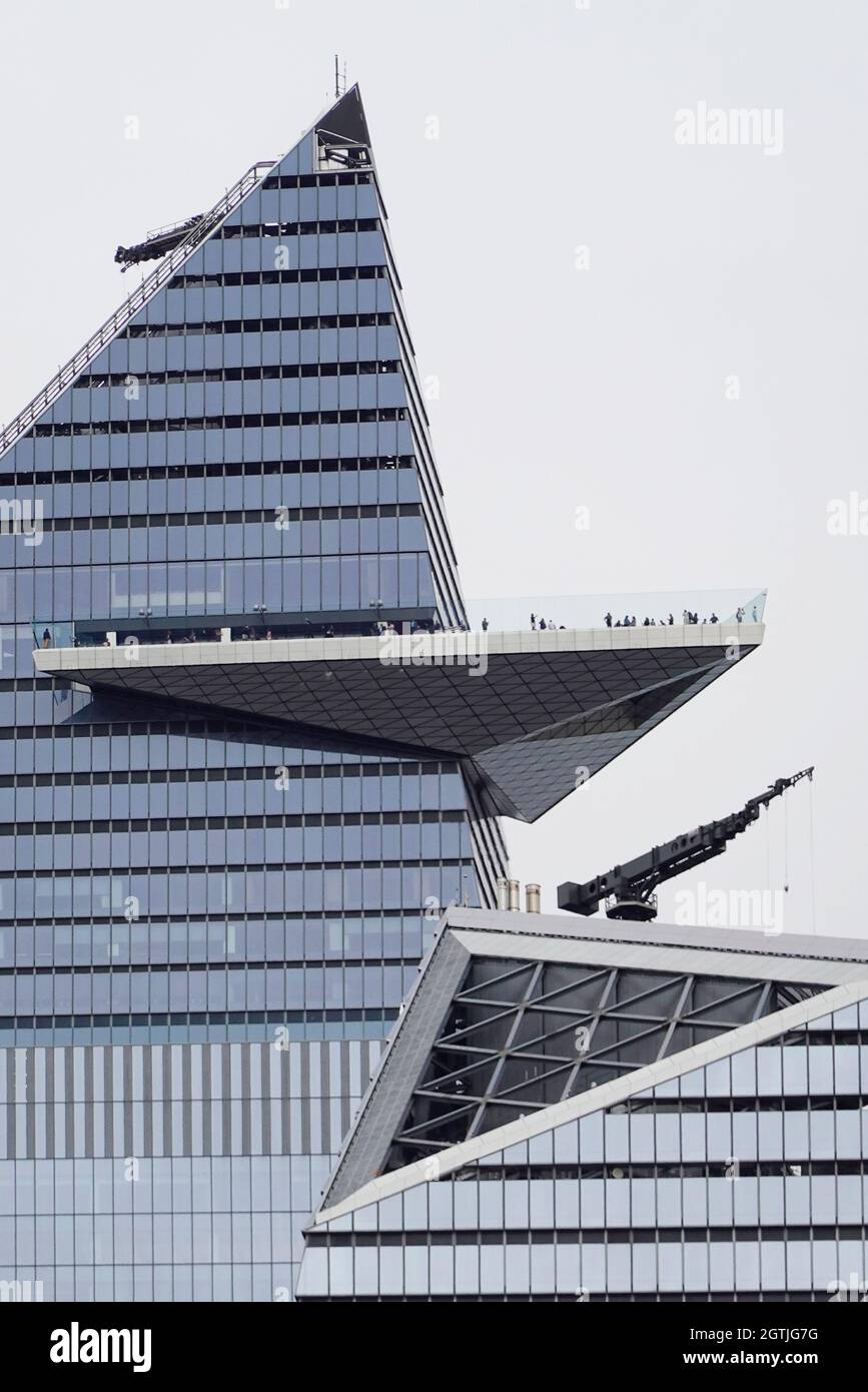 La piattaforma di osservazione Edge a Hudson Yards Manhattan NYC Foto Stock