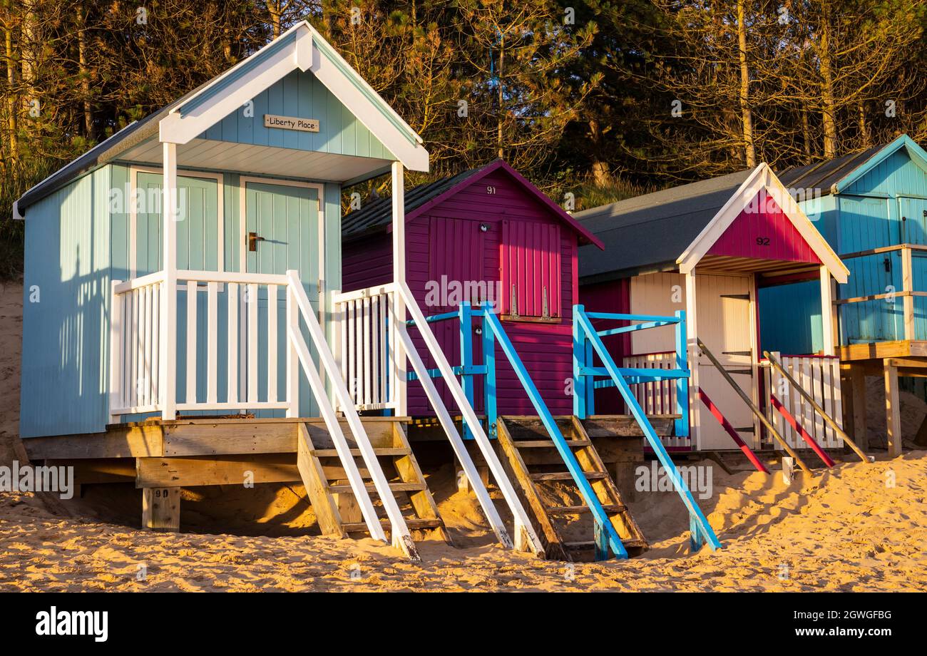 Wells Next the Sea, 28 settembre 2021: Wells è famoso per la sua vasta, ampia spiaggia e colorati capanne da spiaggia. Foto Stock