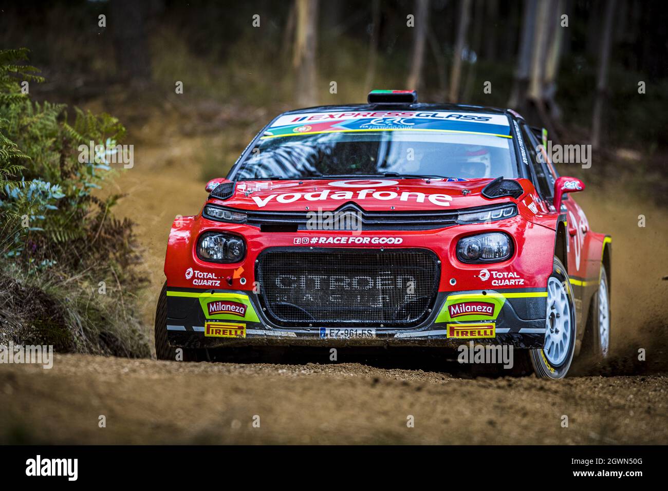 20 FONTES Jose Pedro (PRT), PONTES Ines (PRT), Citroen vodafone team, Citroen C3 Rally2, azione durante la FIA ERC 2021 Rallye Serras de Fafe e Felgueiras, 6° round del FIA European Rally Championship 2021, dal 1 al 3 ottobre 2021 a Fafe, Portogallo - Foto: DPory Lenormand/LivePI/Media Foto Stock