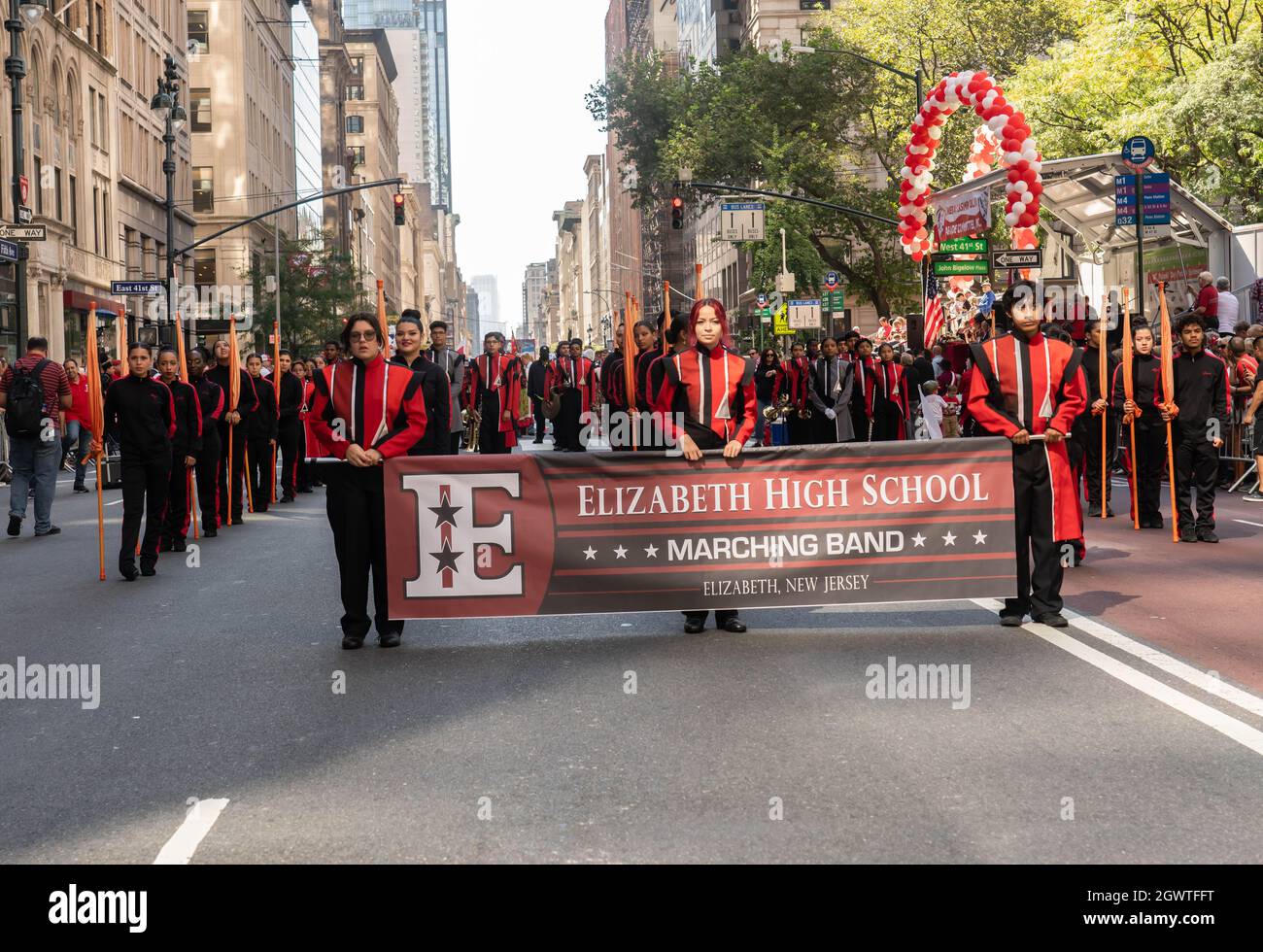 84th annuale Pulaski Day Parade a New York City - 3 ottobre 2021 Foto Stock