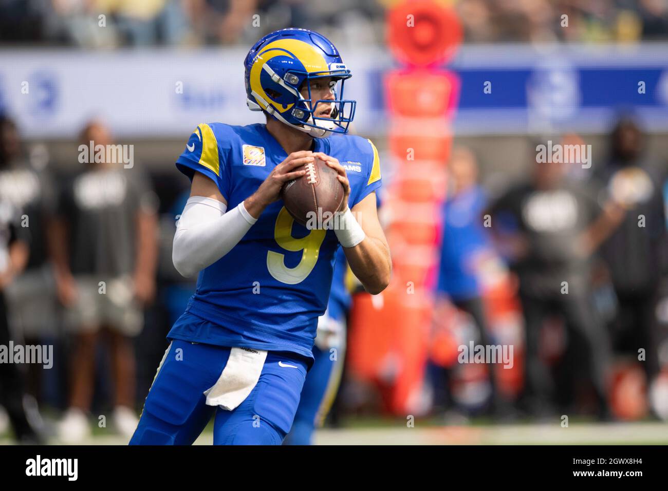 Los Angeles, California, Stati Uniti. 3 ottobre 2021. 9 Matthew Stafford che torna durante la NFL Los Angeles Rams vs Arizona Cardinals Domenica 3 ottobre 2021. (Credit Image: © Dalton Hamm/ZUMA Press Wire) Credit: ZUMA Press, Inc./Alamy Live News Foto Stock