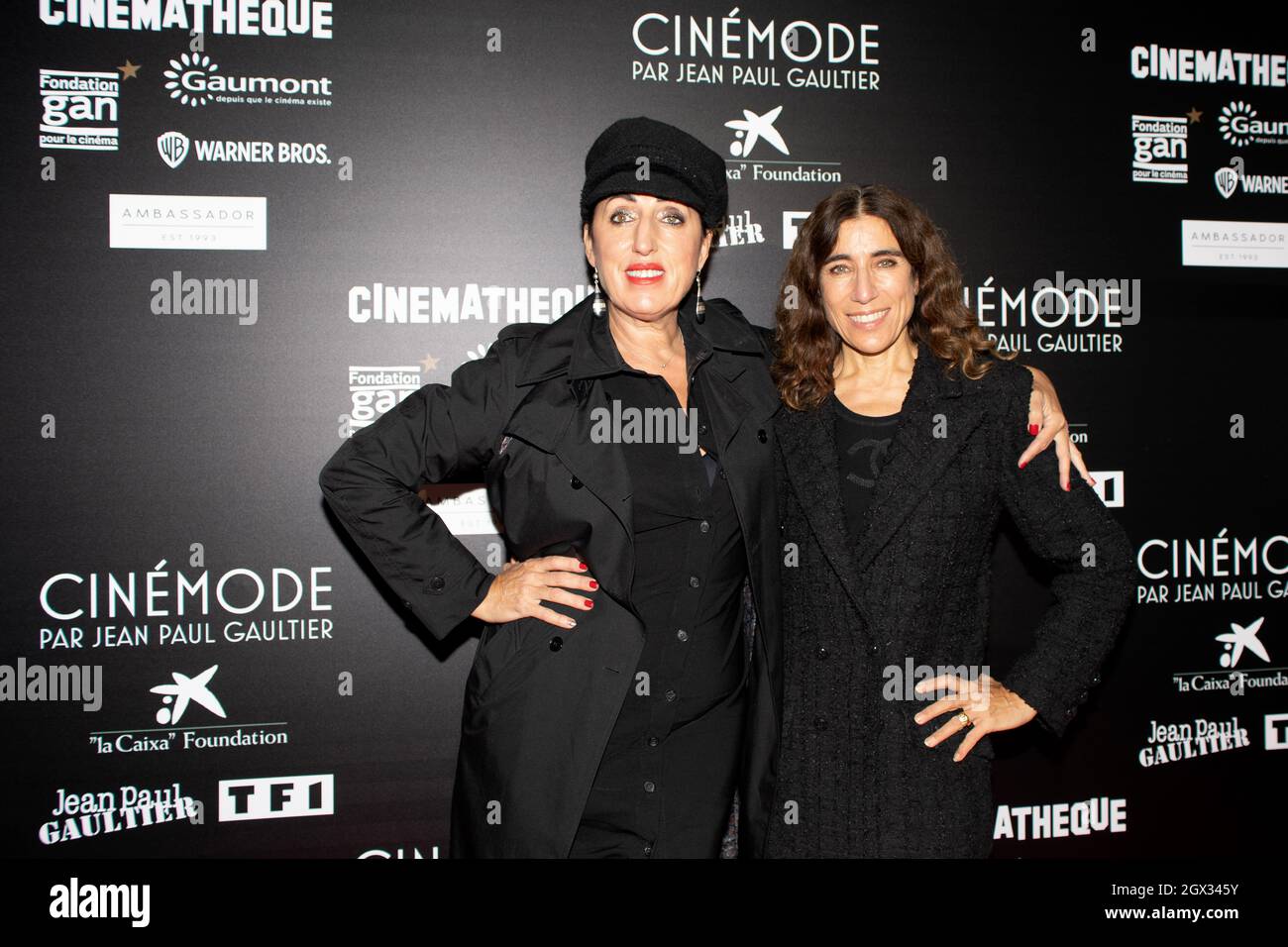 Parigi, Francia, il 3 ottobre, Cinemode, la mostra della JP Gaultier, Rossy de Palma e Blanca li, alamy/alamy Credit: rossy/alamy Live News Foto Stock