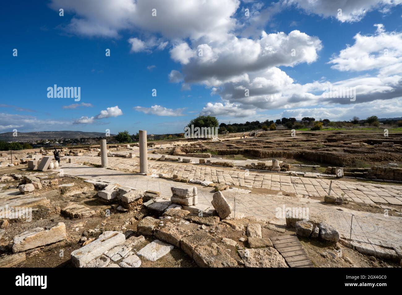 Medio Oriente Israele Bassa Galilea - Zippori National Park - Il Cardo - con i solchi lasciati dai carri romani ruote Foto Stock