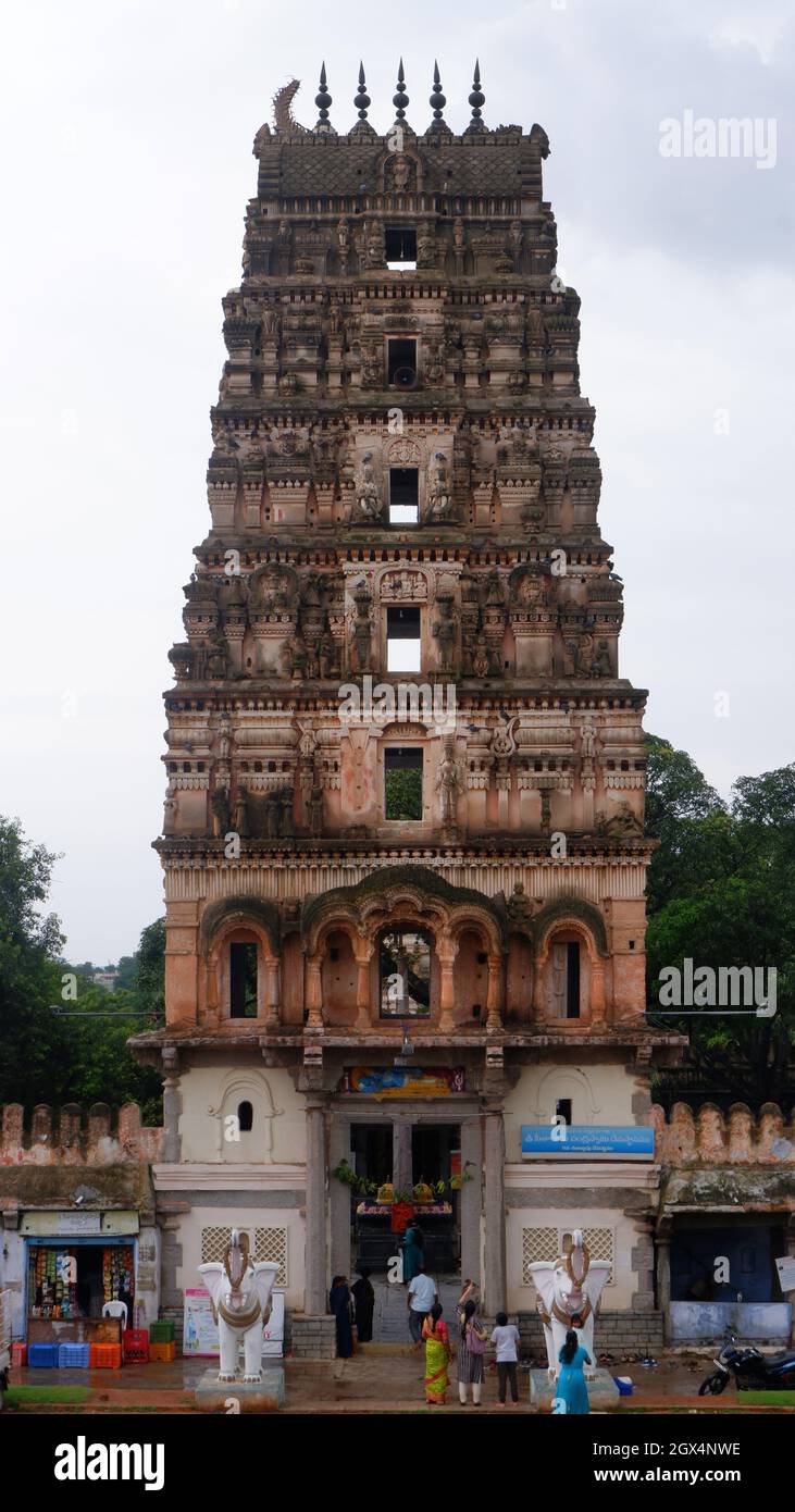 Sri Rama Chandra tempio un famoso tempio di 700 anni situato ad Ammapally, vicino al villaggio di Shamshabad Telangana, India Foto Stock
