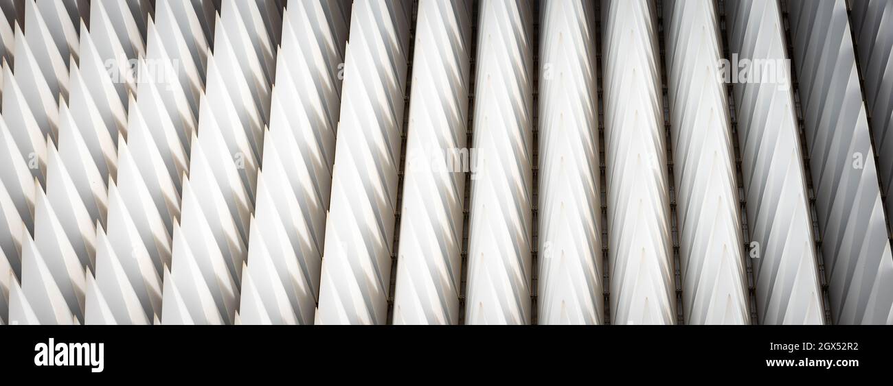 Sfondo astratto costituito da un motivo piramide bianco. Design moderno e futuristico. Foto Stock