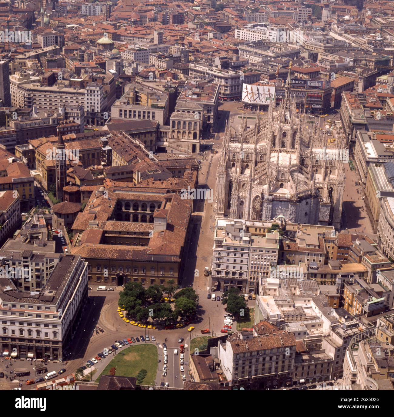 Europa, Italia, Lombardia, Milano, foto aerea del Duomo di S. Maria Nascente Vittorio Emanuele, guglie, Foto Stock