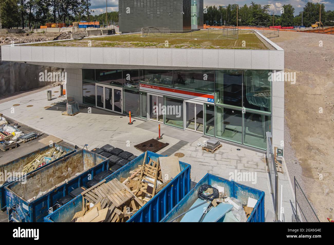 Espoo Finlandia 06.27.2021. Vista aerea del cantiere della stazione della metropolitana Kivenlahti. Foto Stock