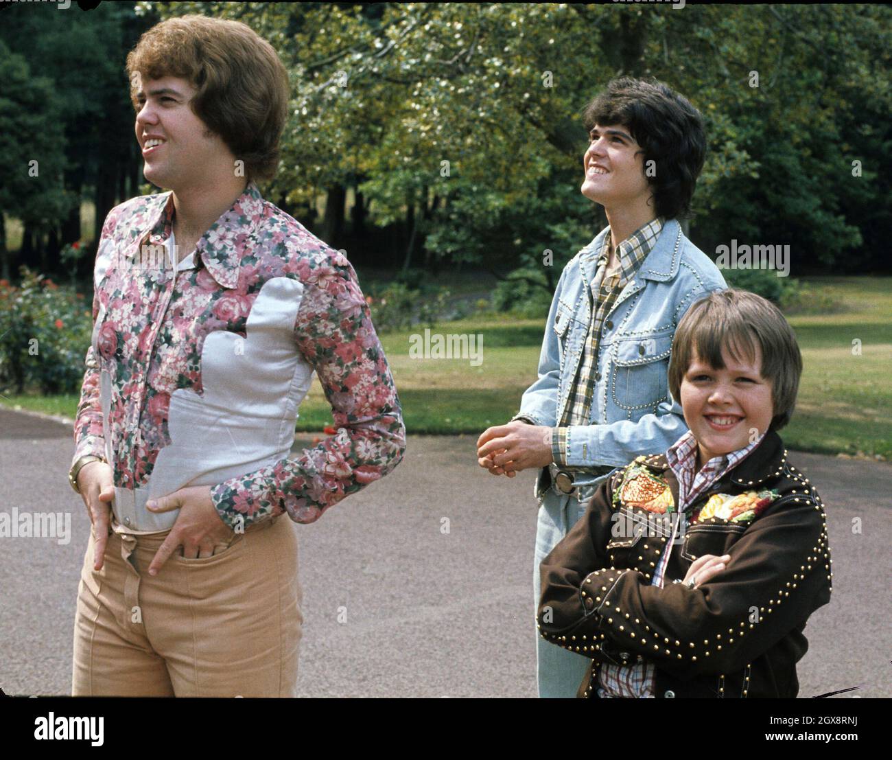 Little Jimmy Osmond (R) di 'Long Haired amante da Liverpool' fama durante un tour del Regno Unito nei primi anni '70. Jimmy è attualmente uno dei concorrenti in 'Io sono un Celebrity... Fammi uscire da qui". Anwar Hussein/allactiondigital.com Foto Stock