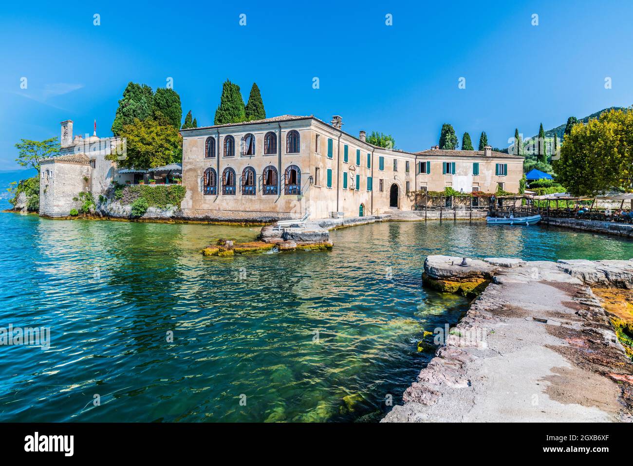 Punta San Vigilio, incanto sul Lago di Garda Foto Stock