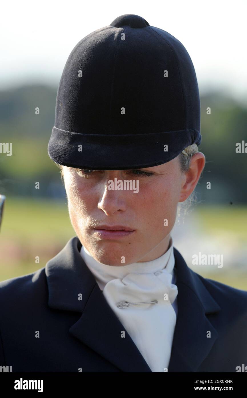 Zara Phillips partecipa all'evento Gatcombe Horse Trials Three Day il 20 settembre 2009. Foto Stock