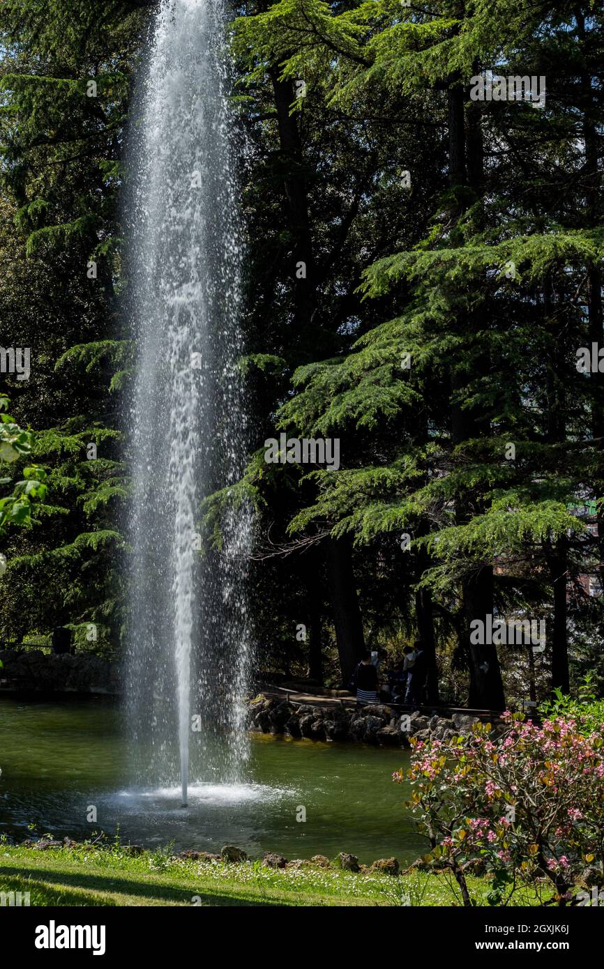 Casting di una fontana nella Villa Comunale di Benevento Foto Stock