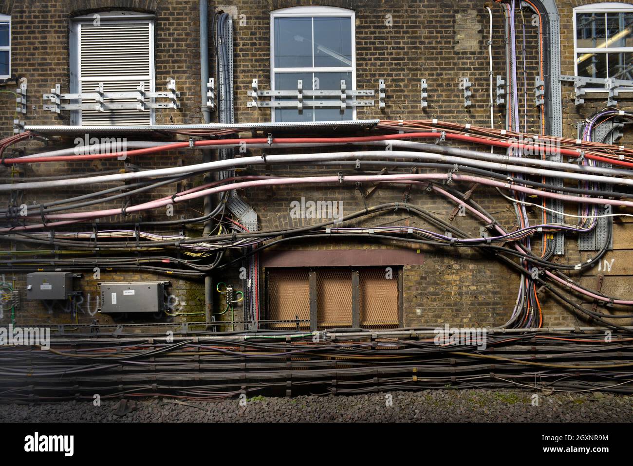 Via cavo, metropolitana, Whitechapel Station, Londra, Inghilterra, Regno Unito Foto Stock