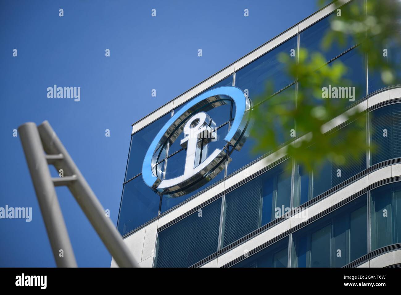 Kuehne und Nagel, Grosser Grasbrook, Hafencity, Amburgo, Germania Foto Stock