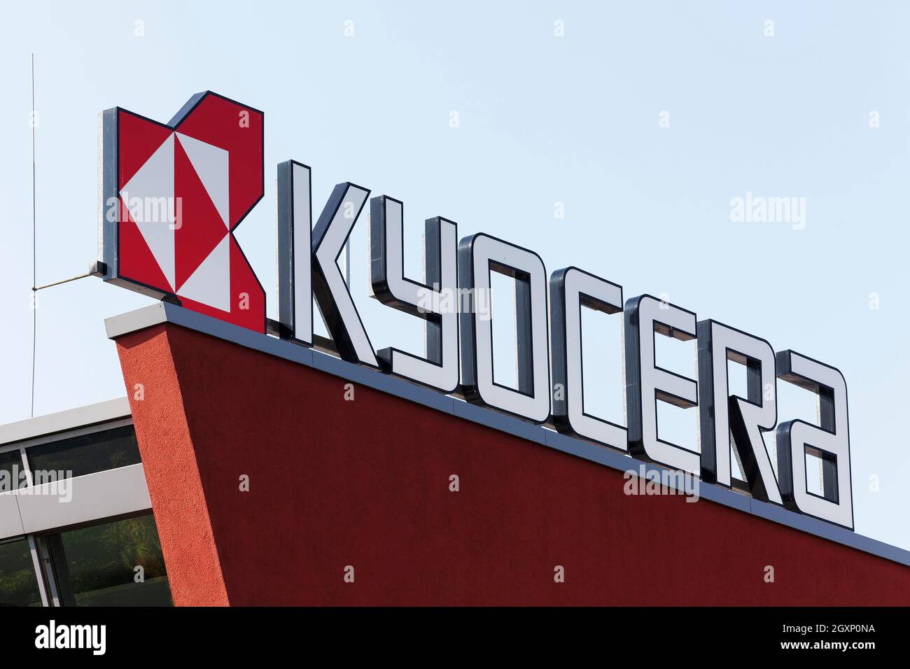 Kyocera Document Solutions, logo su edilizia, produttore di stampanti laser e copiatrici, Meerbusch, Renania settentrionale-Vestfalia, Germania Foto Stock