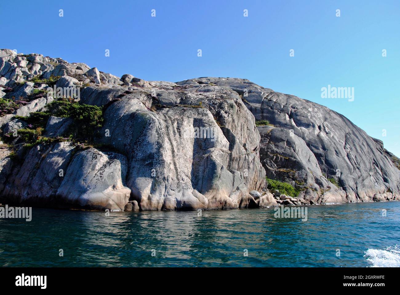 Formazioni rocciose nell'arcipelago di Fjällbacka sulla costa occidentale della Svezia Foto Stock