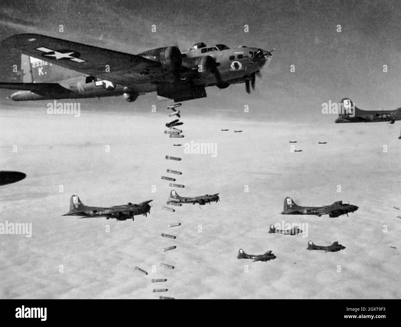 Boeing B-17 Flying Fortress bombardamenti area città tedesche bombardamento via radar durante la campagna combinata di bombardamento strategico alleato. L'USAF bombardato di giorno e la RAF bombardato di notte. Foto Stock