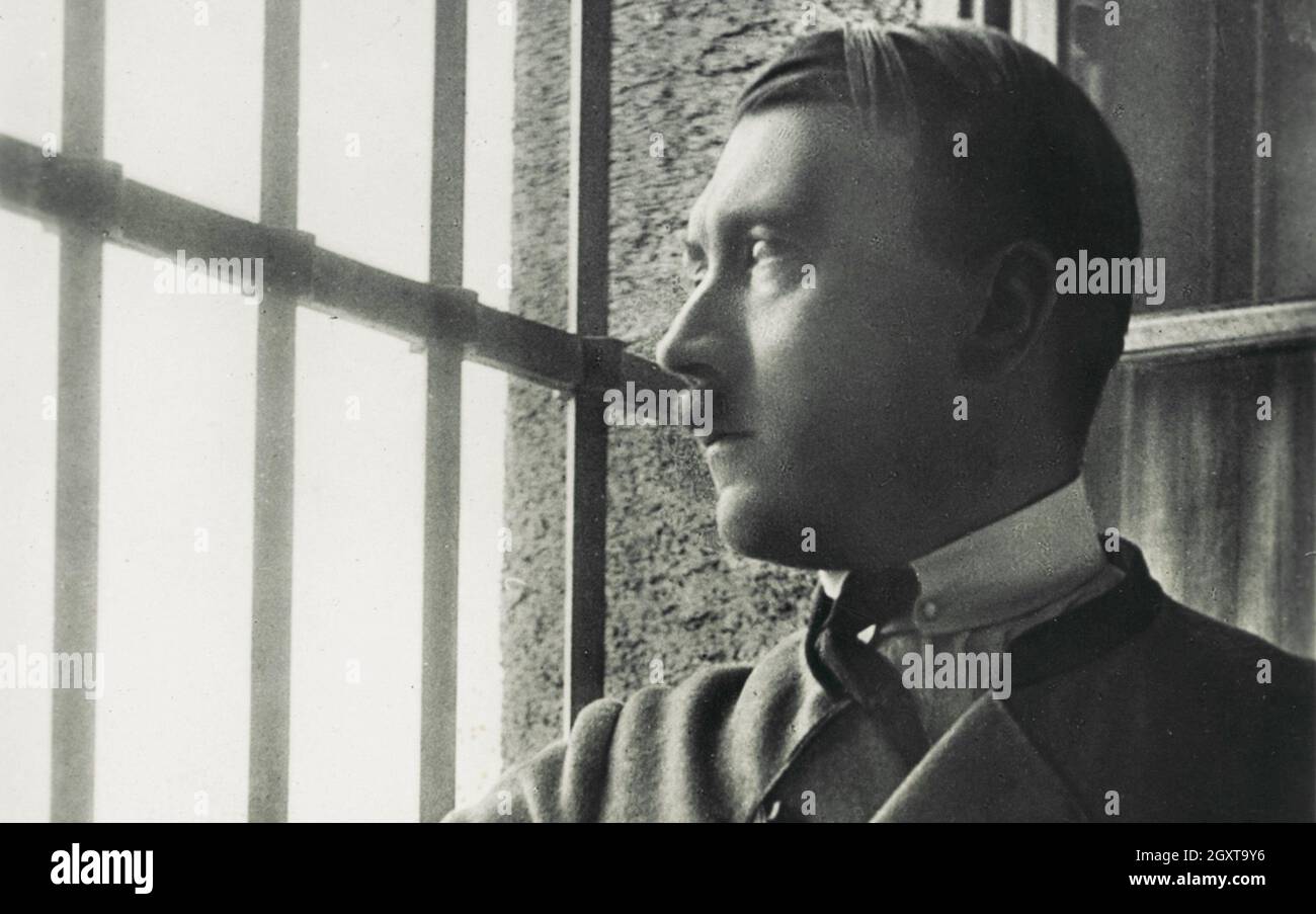 Adolf Hitler è un giovane nella prigione di Landsdorf nel 1924 dopo essere stato condannato per il suo ruolo nella Beer Hall Putsch Foto Stock