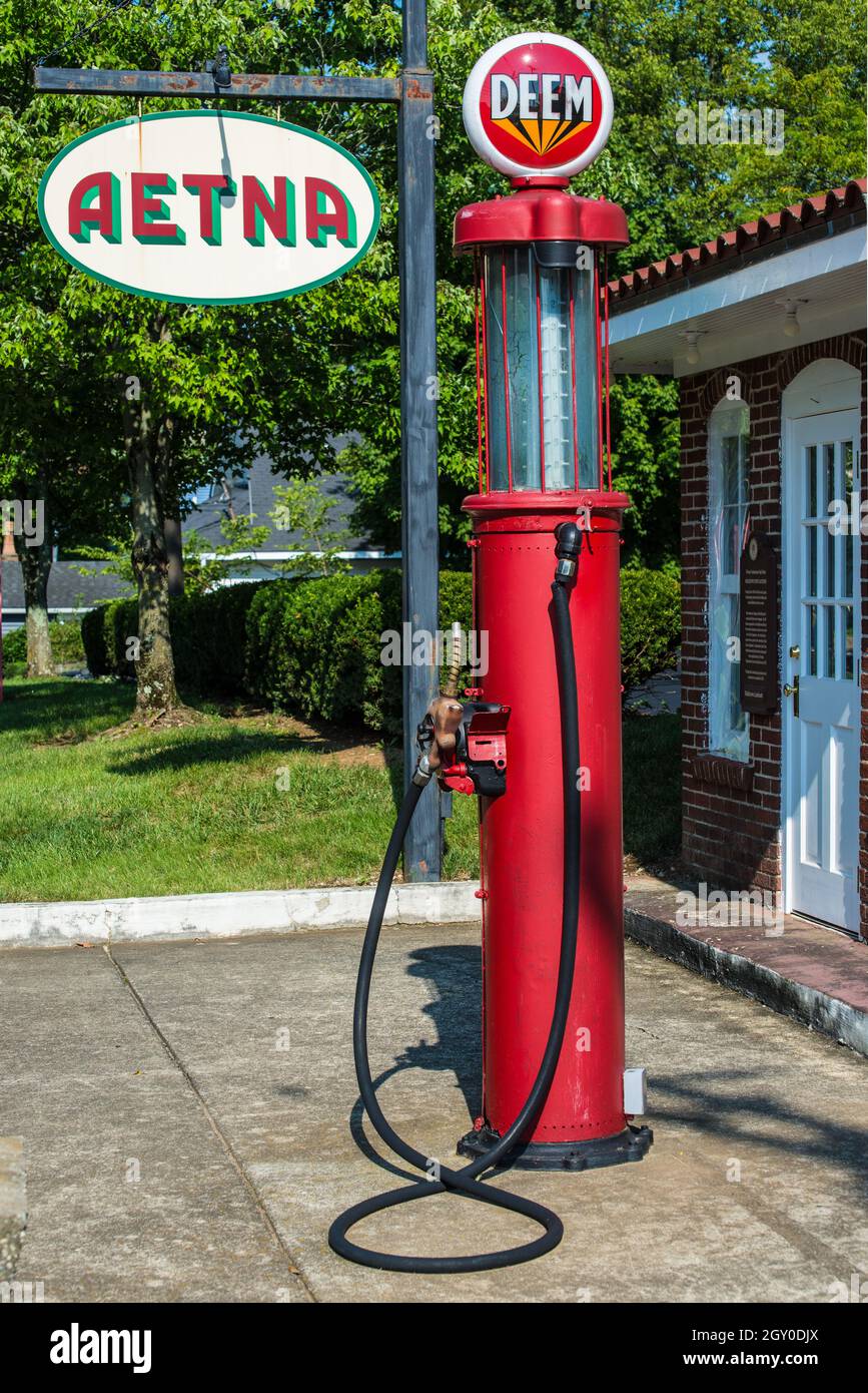 Stazione di servizio storica di Aetna - Middletown - Jefferson County - Kentucky Foto Stock